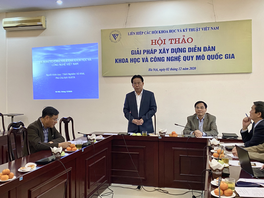 TSKH Nghiêm Vũ Khải – Phó chủ tịch Liên hiệp Hội Việt Nam phát biểu khai mạc